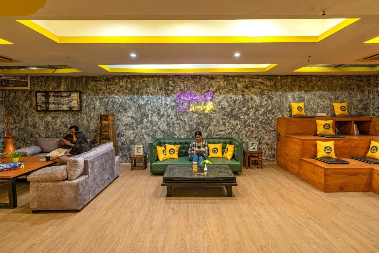 The Hosteller Delhi 뉴델리 외부 사진